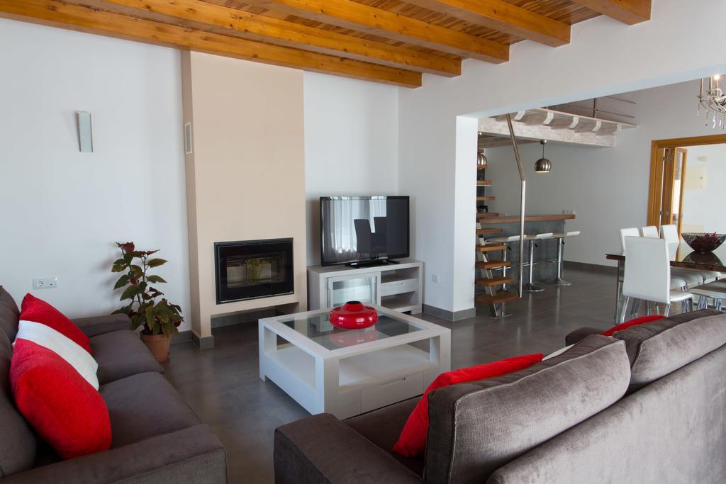Villa Ses Viñas De Cas Baixero La Mola Habitación foto